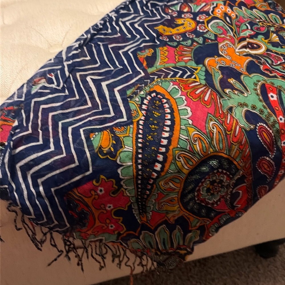 RARE vera bradley venetian paisley scarf
